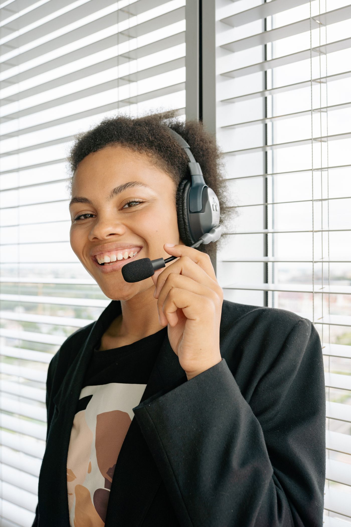 Appointment representative speaking with a prospect